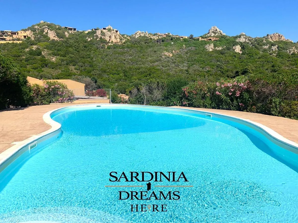Villetta Flora Con Piscina Costa Paradiso Italie